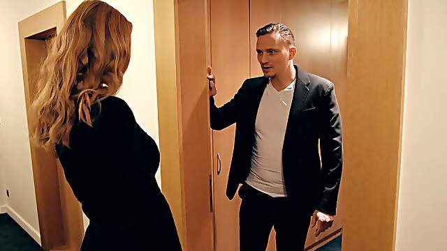 Redheaded Lenina gives a wild ride on that huge cock